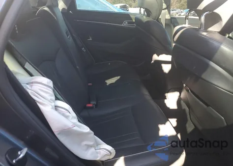 2017 Genesis G80 Ultimate from USA, damaged, VIN KMHGN4JF7HU174836